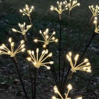 Neperšlampamos mirksinčios saulės sodo lemputės su 8 režimais kiemo takelio dekorui Ip65 neperšlampamos lengvai naudojamos lauke Warm-60LED(2 Modes)