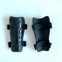 Durable Football Shin Guards: Reinforced, Wear-Resistant Leg and Calf Protection for Students and Adults juoda