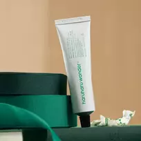 HARUHARU WONDER Black Bamboo Nourishing Calming Hand & Nail Cream – rankas ir nagus maitinantis kremas - 50ml