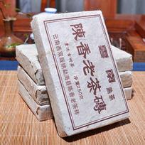 Shu Puer 2010 metų žaliava Sena prinokusi Puer arbata 250 g Kinijos arbata Sveikatos priežiūra Puer arbata plyta Puerh 250g