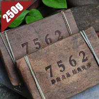 Kiniška arbata 2008 metų Yunnan Ripe Puer arbata 7562 Puerh Brick 250g