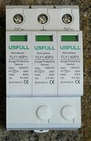 "USFULL FLY1-40PV" fotovoltinės apsaugos nuo viršįtampių įtaisas, 3 polių, 1500 V nuolatinės srovės, 20 kA vardinė iškrovos srovė, 2 tipo apsaugos įtaisas su būsenos ekranu, IEC 61643-31