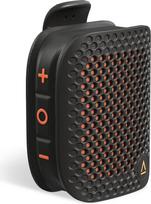 CREATIVE MUVO Nemokamas prisegamas "Bluetooth 5.4" garsiakalbis su iki 9 valandų veikiančia baterija, atsparus vandeniui pagal IPX5 standartą, įmontuotu mikrofonu ir galingu garsu, belaidis stereofoninis ryšys