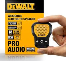 DEWALT nešiojamasis "Bluetooth" garsiakalbis (atnaujinta versija), belaidis "Jobsite Pro" vandeniui atsparus nešiojamasis garsiakalbis (nemagnetinis), įmontuotas mikrofonas laisvų rankų muzikai / skambučiams