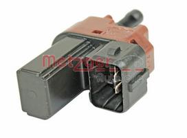METZGER AUTOTEILE Jungiklis, sankabos valdiklis (variklio valdiklis) OE-PART 0911156