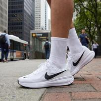 Nike Revolution 8 vyriški bėgimo bateliai 44