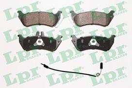 LPR Stabdžių kaladėlių komplektas Brake pad set 05P1000A
