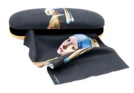 Akinių dėklų rinkinys, Vermeer, Mergina su perlų auskaru