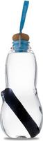 Black+Blum Vandens butelis su filtru Eau Good su mėlyna rankena