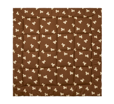 Molis&Co ropojimo kilimėlis kūdikiui su krepšiu 120×120 cm Teddy Mocca