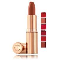 Charlotte Tilbury Matte Revolution Luminous Modern-Matte Long-Lasting Lipstick matiniai lūpų dažai - Pizzazz