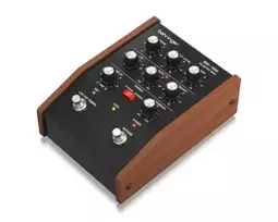 Behringer BM-18M CLUSTER BOX Gitaros efektas