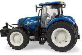 Tomy Žaislinis traktorius New Holland T7270 su šviesa ir garsu