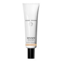 Skystas makiažo pagrindas Bobbi Brown Vitamin Enriched Skin Tint, SPF 15, rusva sp., medium 2, 50 ml