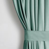 Naktinė užuolaida Restilo Velvet, mėtinė (mint) sp., 140 cm x 245 cm