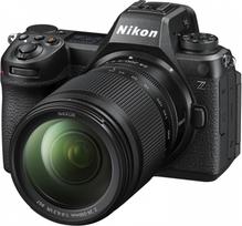Sisteminis fotoaparatas Nikon Z 6III/Z 24-200mm, juoda sp.