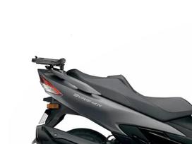 Įvarų rinkinys Shad Top Master Suzuki Burgman 400, juoda sp.