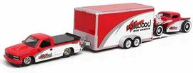 Žaislinis visureigis su priekaba Maisto Design Chevrolet 454 SS ZA5962, 1:64, raudona sp.