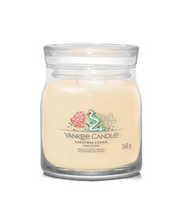 Kalėdinė žvakė, aromatinė Yankee Candle Christmas Cookie, 368 g, balta sp.