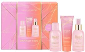 Kūno priežiūros rinkinys Baylis & Harding Jojoba, Vanilla & Almond Oil Wrapped, 3 vnt.
