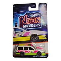 Hot Wheels Silverline Neon Speeders Modeliukas Volvo 850 Estate White/Yellow