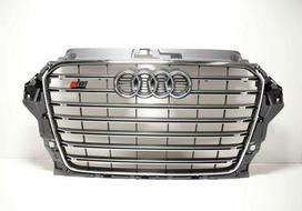 Vag Radiatoriaus Grotelės Platininės Pilkos Audi A3 S3 Originalus 8V5853651D1RR