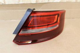 VAG "Audi A3" dešinysis galinis išorinis galinis žibintas originalus 8V4945070