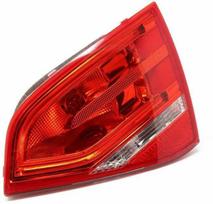 VAG AUDI A3 galinis dešinės pusės užpakalinis žibintas originalus 8P7945094