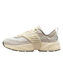 Jordan Trunner O/S "Light Orewood Brown" - Dydis 43 (IB3722-101 Laisvalaikio batai)