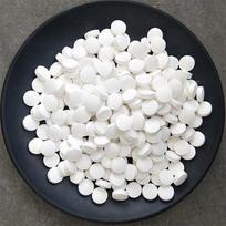 50 vnt / buteliukas baseino valymo tabletė Chloro bromo tabletės valiklis plaukimo SPA buitinės valymo priemonės 50pcs