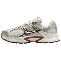 Nike V5 RNR HQ7901-102 Moteriški dydžiai EU 36.5 ruda/balta