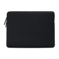 Pipetto Classic Fit dėklas, juodos spalvos – Apple MacBook Air 15