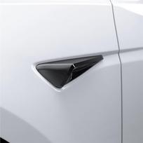 Spigen Tesla šoninės kameros apsauginis dangtelis, anglies pluošto raštas – Tesla Model Y/3