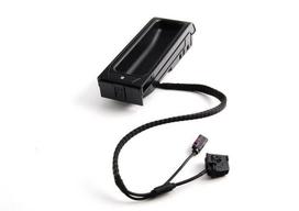 BMW E46 E39 E53 X5 E83 X3 E85 E86 Z4 "Bluetooth" telefono išstūmimo dėžutė originali 84109168940