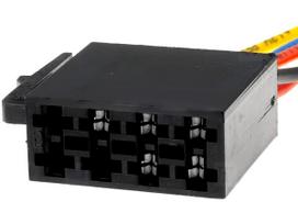 LAUNRC12, Jungtis Blaupunkt ISO-8(kištukas) maitinimas