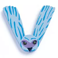 Djeco medinė raidė - V DD04861