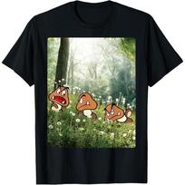 Super Mario Goomba In The Forest Group Shot Portrait T-Shirt S juoda