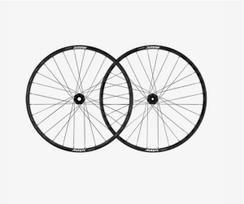 MAVIC DEEMAX DH 29  SUPER BOOST PLUS SHIMANO HG 6-BOLT PAIR (P00099702)