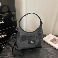 Fashionable Niche-style Dumpling-shaped Personalized Crossbody Bag for Trendy Ladies' Bag juoda