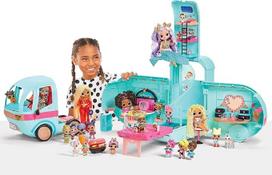"L.O.L. Surprise OMG Glam N' Go Camper" žaidimų rinkinys su daugiau nei 50 staigmenų ir 360° žaidimo kampu, visiškai įrengtas su baseinu, vandens nusileidimo kalneliu, dviaukštėmis lovomis, tualetu, griliu, didžėjaus stendu ir dar daugiau - puiki dovana 4