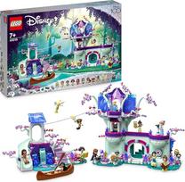 LEGO 43215 "Disney" "Užburto medžio namelio" rinkinys su 13 mini lėlių, įskaitant princesę Jasminą, Elzę ir Aną, Gražuolę, dovanų žaislas vaikams, mergaitėms, berniukams nuo 7 metų, 100 metų "Disney
