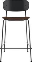 Audo Copenhagen Baro kėdė Co 68,5 cm, juoda, su apmušta boucle sėdyne, ruda