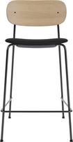 Audo Copenhagen Baro kėdė Co 68,5 cm, šviesus ąžuolas, su apmušta sėdyne, juoda oda