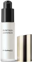 Švytėjimo suteikianti priemonė MAC Skinfinish Lightstruck Liquid, glacial, 15 ml