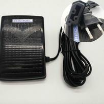 Siuvimo mašinos kojinio pedalo greičio reguliatorius Valdiklis Variklio priedai Valdymo jungiklis Maitinimo laidas Elektroninis Brother Singer Light Grey