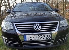 VW PASSAT B6 - CHROMINĖS grotelės ant apatinių grotelių BE AUKŠTŲ