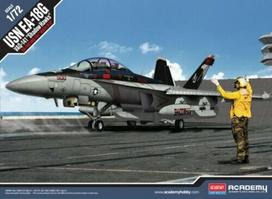 Klijuojamas Modelis Academy 12560 USN EA-18G VAQ-141 Shadow Hawks 1/72