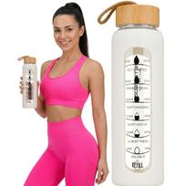 Peterson moteriška stiklinė vandens gertuvė 960 ml su silikoniniu dėklu, motyvacine matavimo skale, smėlio spalvos D70