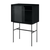 Juodos spalvos vitrina su stumdomomis durimis 70x109x40 cm Lekko – noo.ma