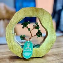 Žaliojo aventurino stalo dekoras mango medžio žiede – 60 akmenukų sėkmės medis